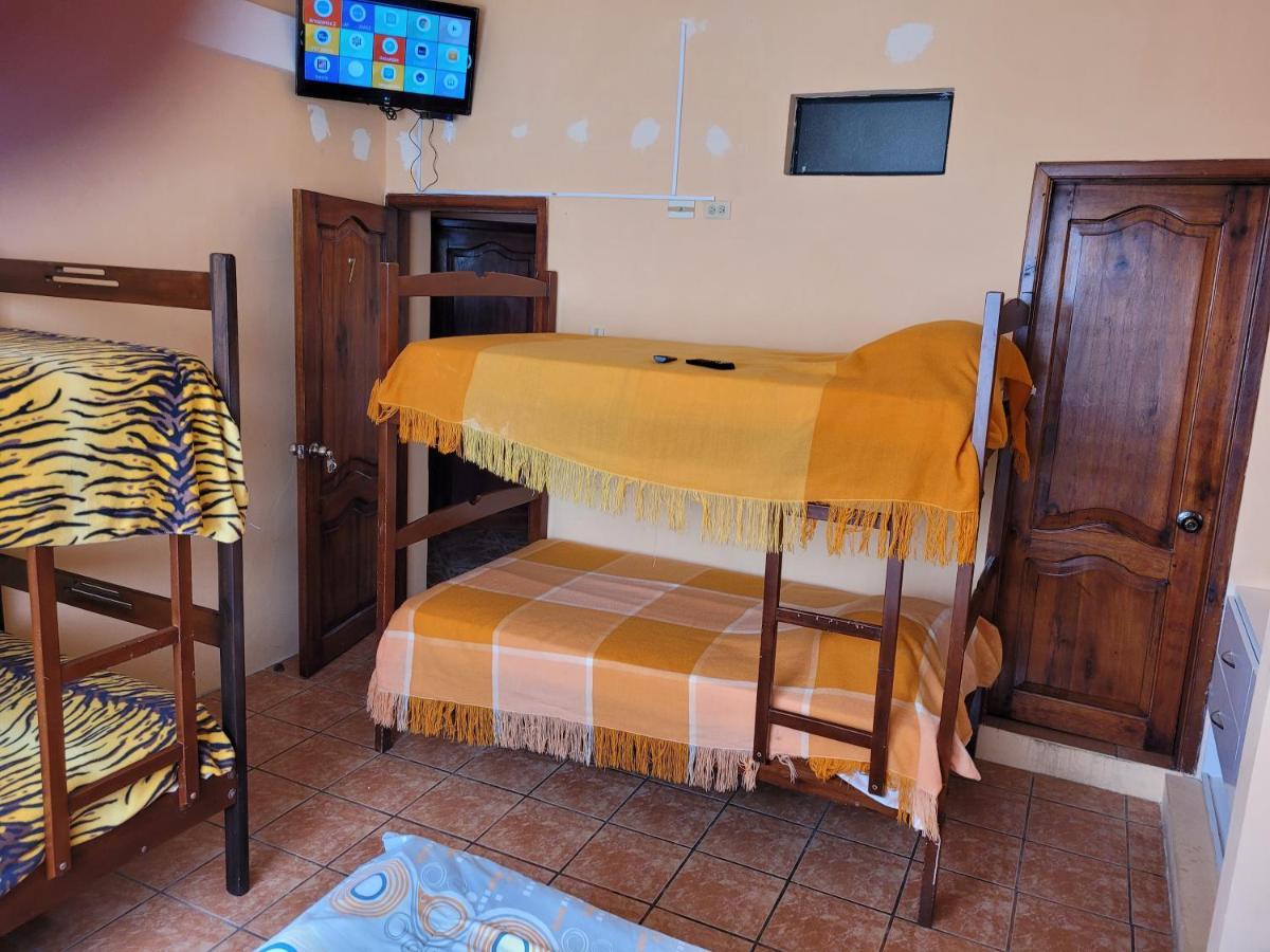 Hostal Haziel Salinas  Exterior photo