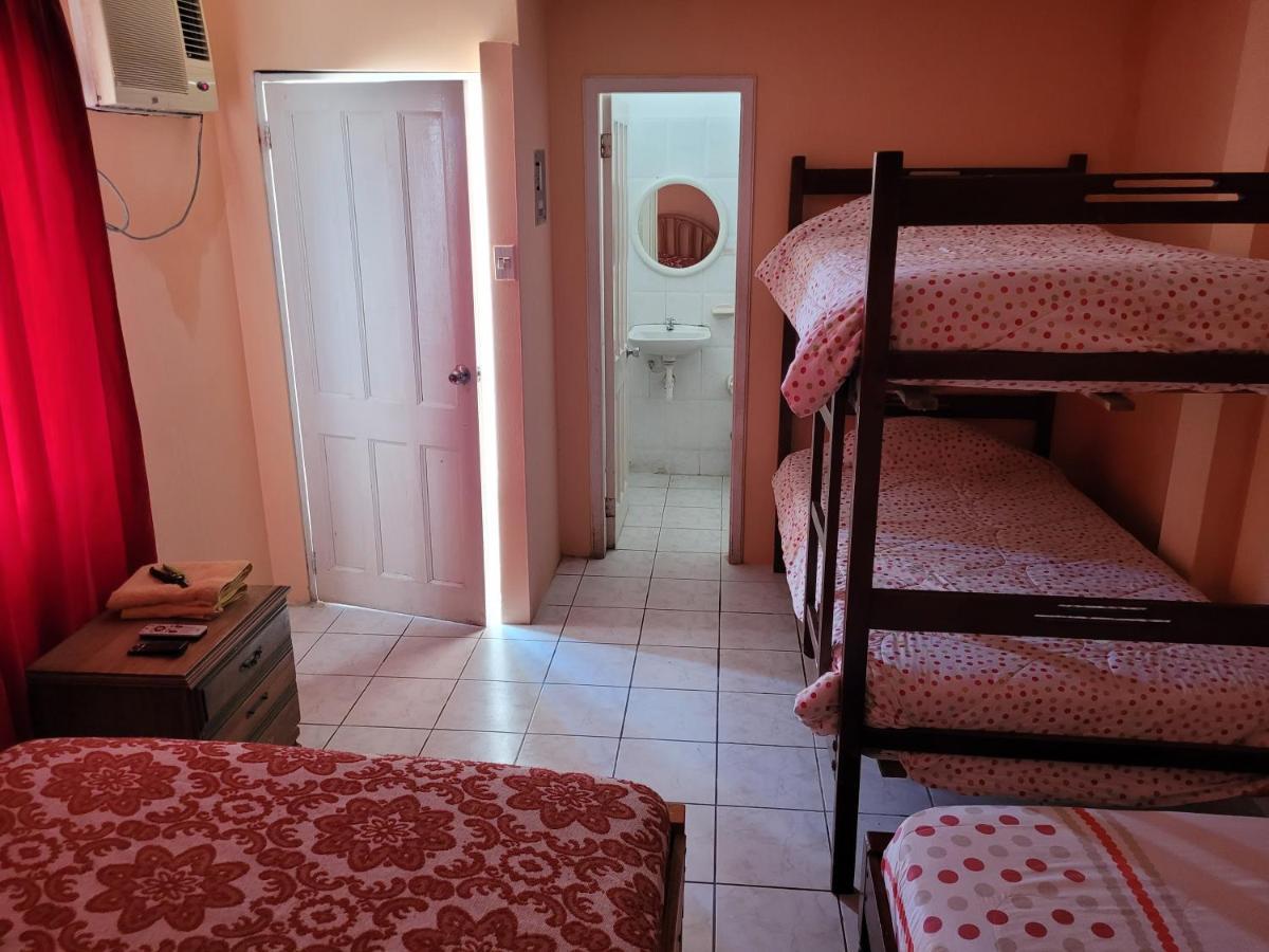 Hostal Haziel Salinas  Exterior photo