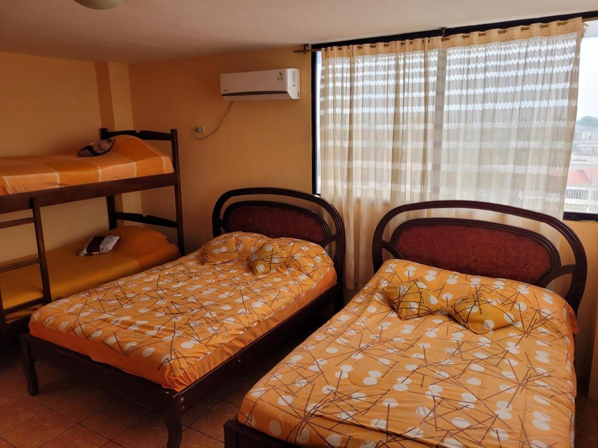 Hostal Haziel Salinas  Exterior photo